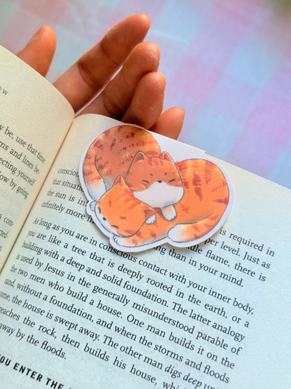 Magnetic Cat hearts | Bookmark